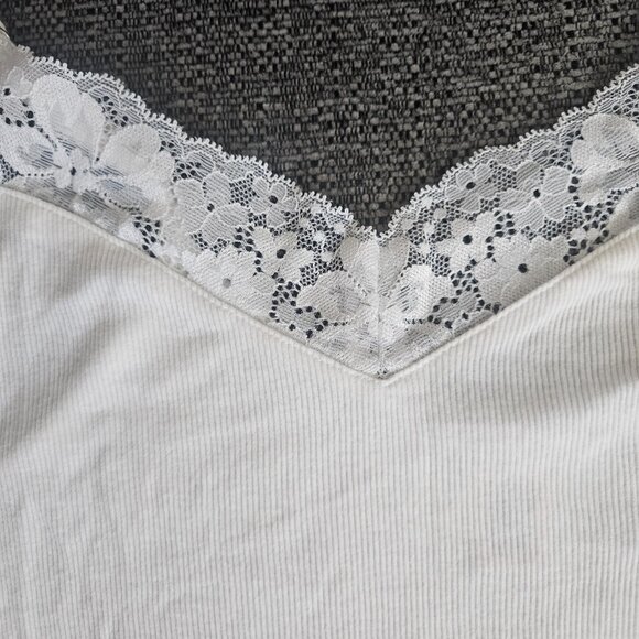 Victoria Secret white Y2K crop top v neck lace ribbed tank spaghetti strap S - Picture 4 of 9